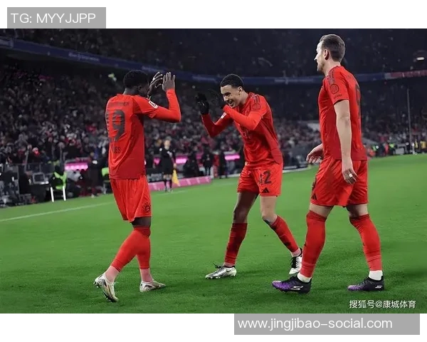 意甲精彩对决拜仁凭乌龙球险胜莱比锡引发全场热议