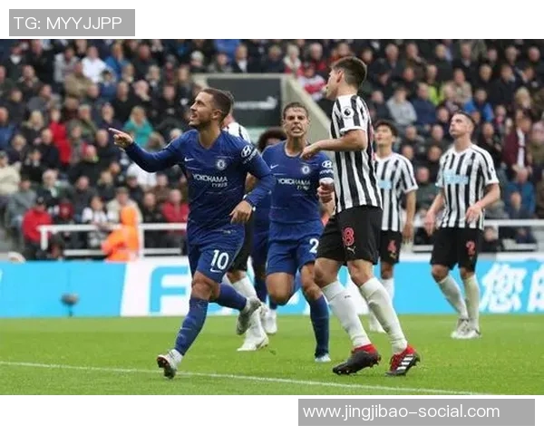 足总杯激战波尔图险胜里昂乌龙球引发争议判罚全场沸腾